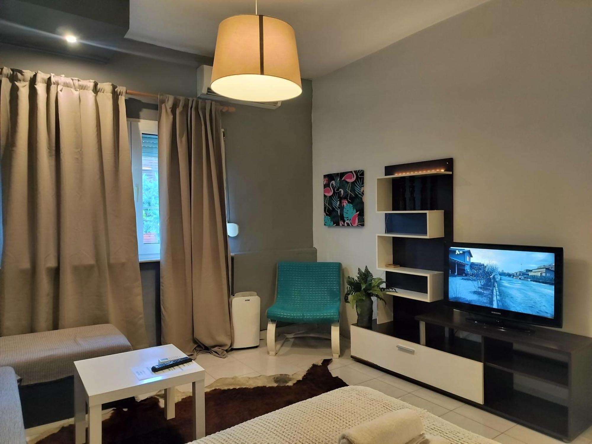 Isalos - Explore Center By Foot - Close To Helexpo, & Hospital Thessaloniki